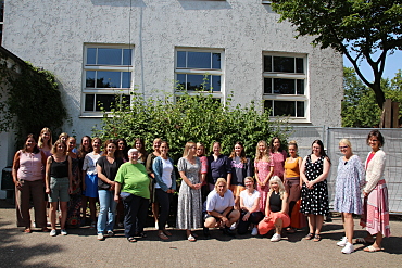 Das Kollegium der Grundschule Brinkmannstraße im Sommer 2022